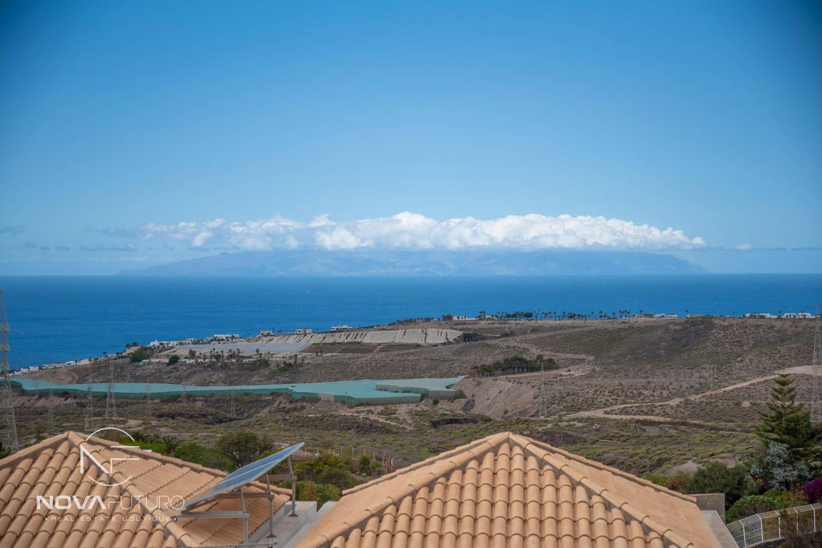 3 soveværelse Byhus til salg i Los Cristianos med garage - € 440.000 (Ref: 8989893)