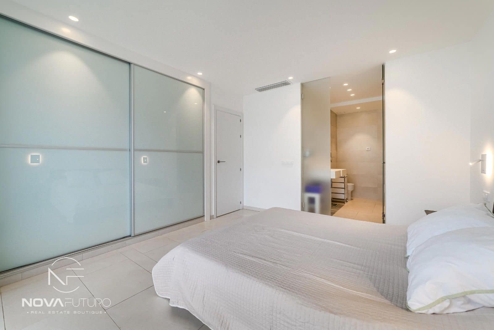 2 soverom Leilighet til salgs i Palm-Mar med svømmebasseng garasje - € 459 000 (Ref: 9232022)