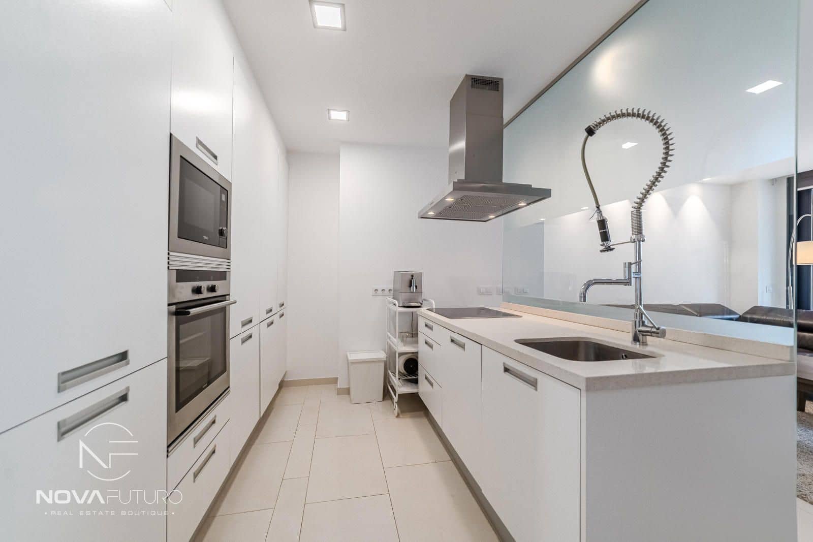 2 soverom Leilighet til salgs i Palm-Mar med svømmebasseng garasje - € 459 000 (Ref: 9232022)