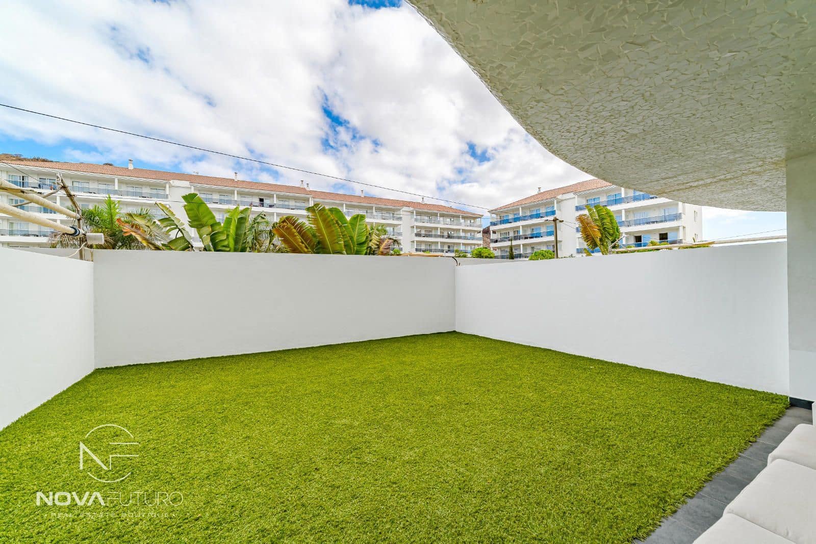 2 soverom Leilighet til salgs i Palm-Mar med svømmebasseng garasje - € 459 000 (Ref: 9232022)