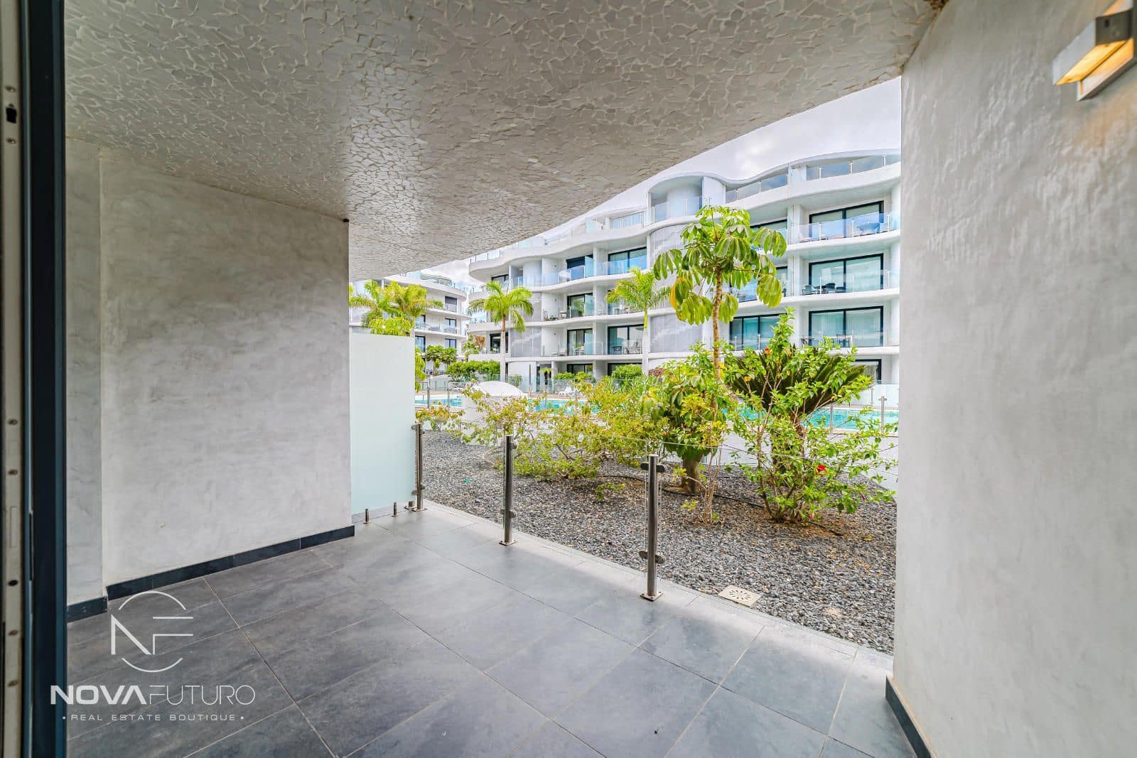 2 soverom Leilighet til salgs i Palm-Mar med svømmebasseng garasje - € 459 000 (Ref: 9232022)