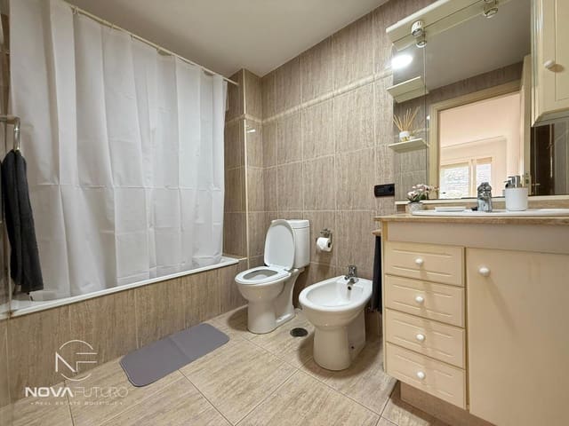 3 sovrum Lägenhet till salu i Casco Urbano, Adeje - 359 000 € (Ref: 9624204)