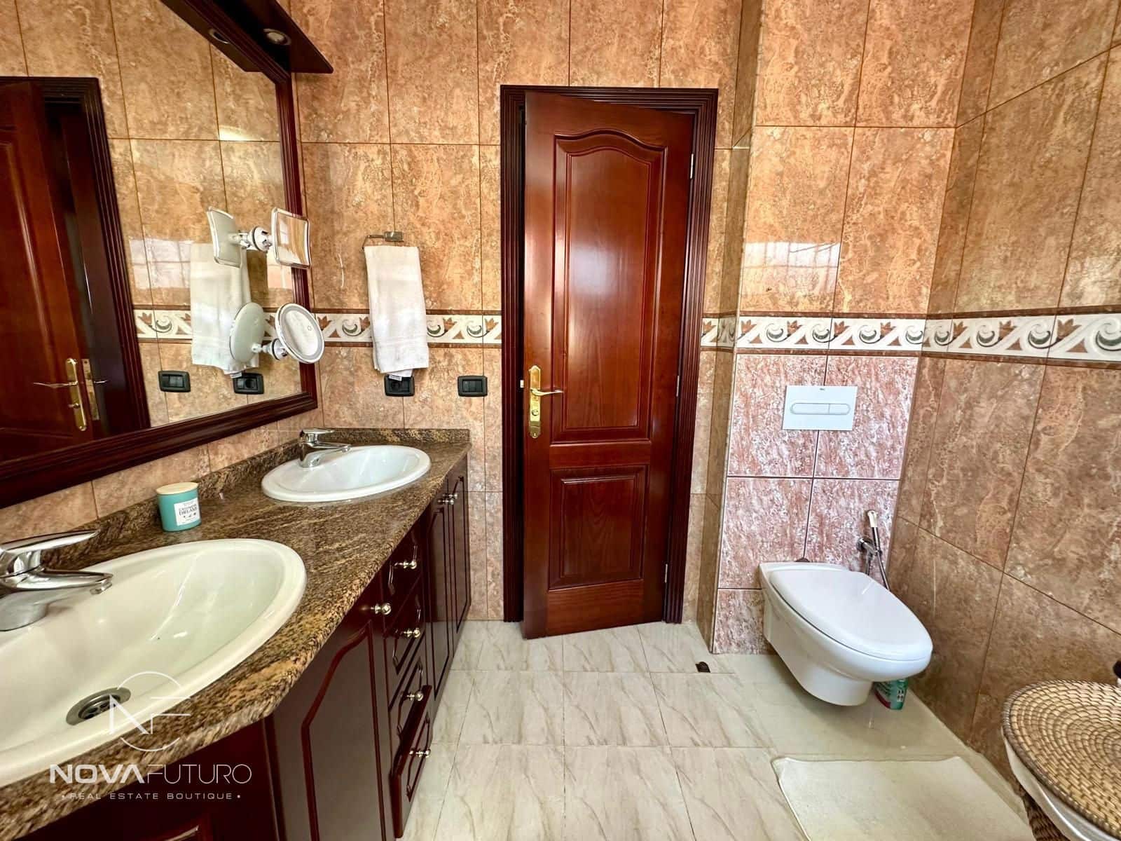 4 camera da letto Casa in vendita in Adeje con garage - 685.000 € (Rif: 9626349)