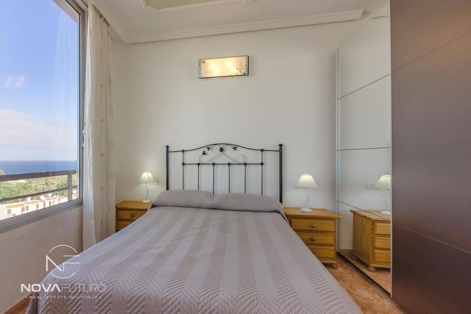 Piso de 1 habitación en Costa Adeje en venta - 295.000 € (Ref: 9626560)