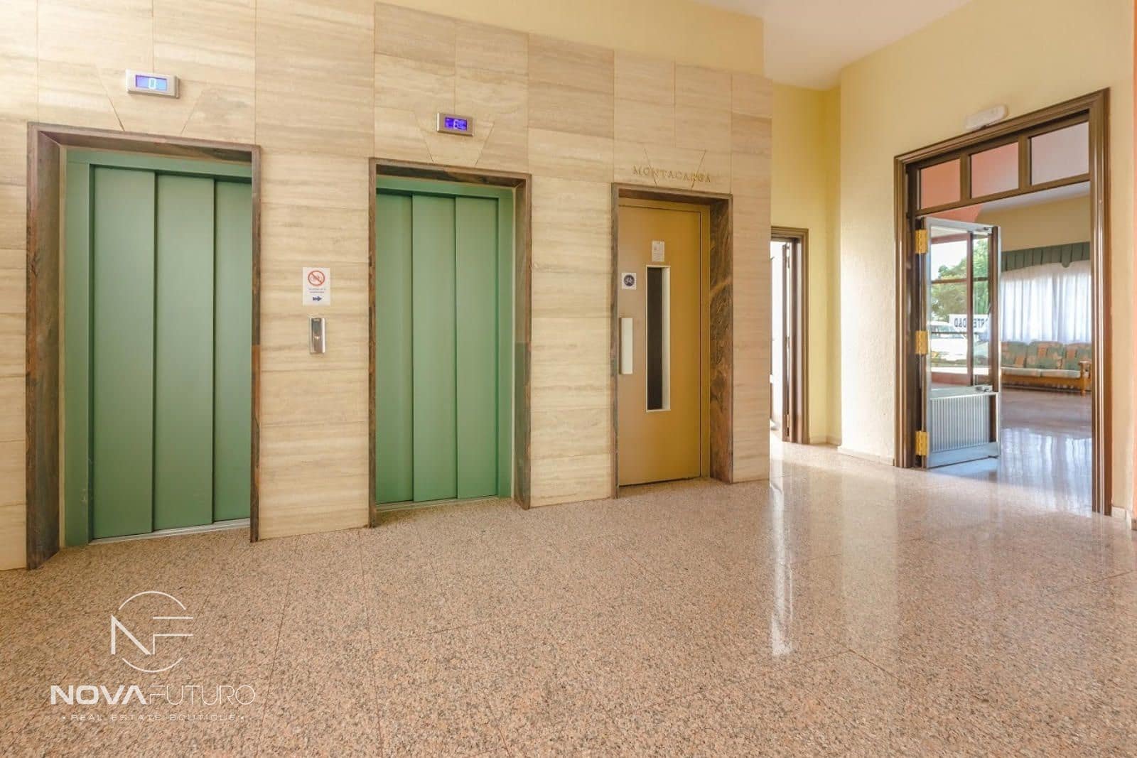 Piso de 1 habitación en Costa Adeje en venta - 295.000 € (Ref: 9626560)