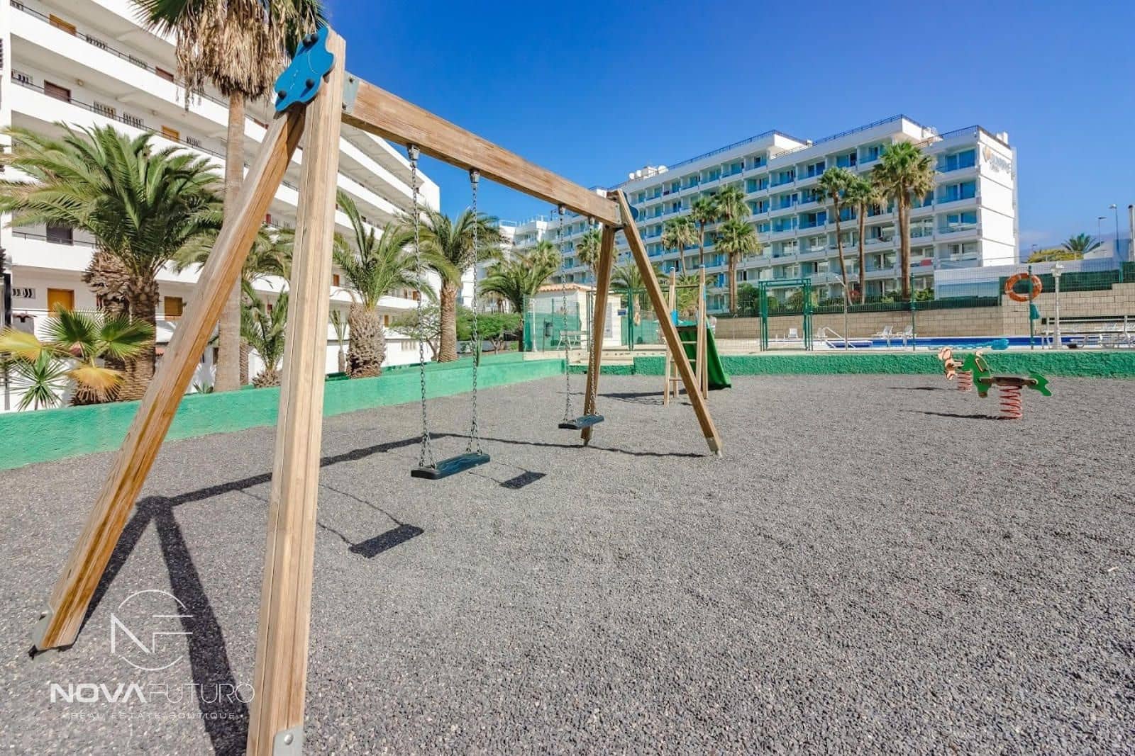 Piso de 1 habitación en Costa Adeje en venta - 295.000 € (Ref: 9626560)