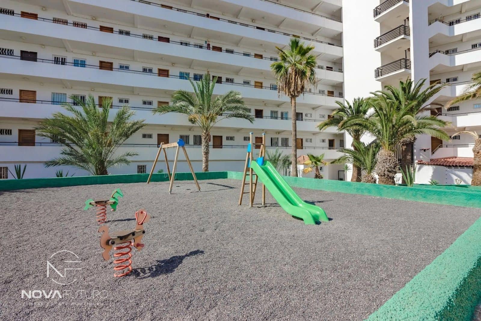 Piso de 1 habitación en Costa Adeje en venta - 295.000 € (Ref: 9626560)