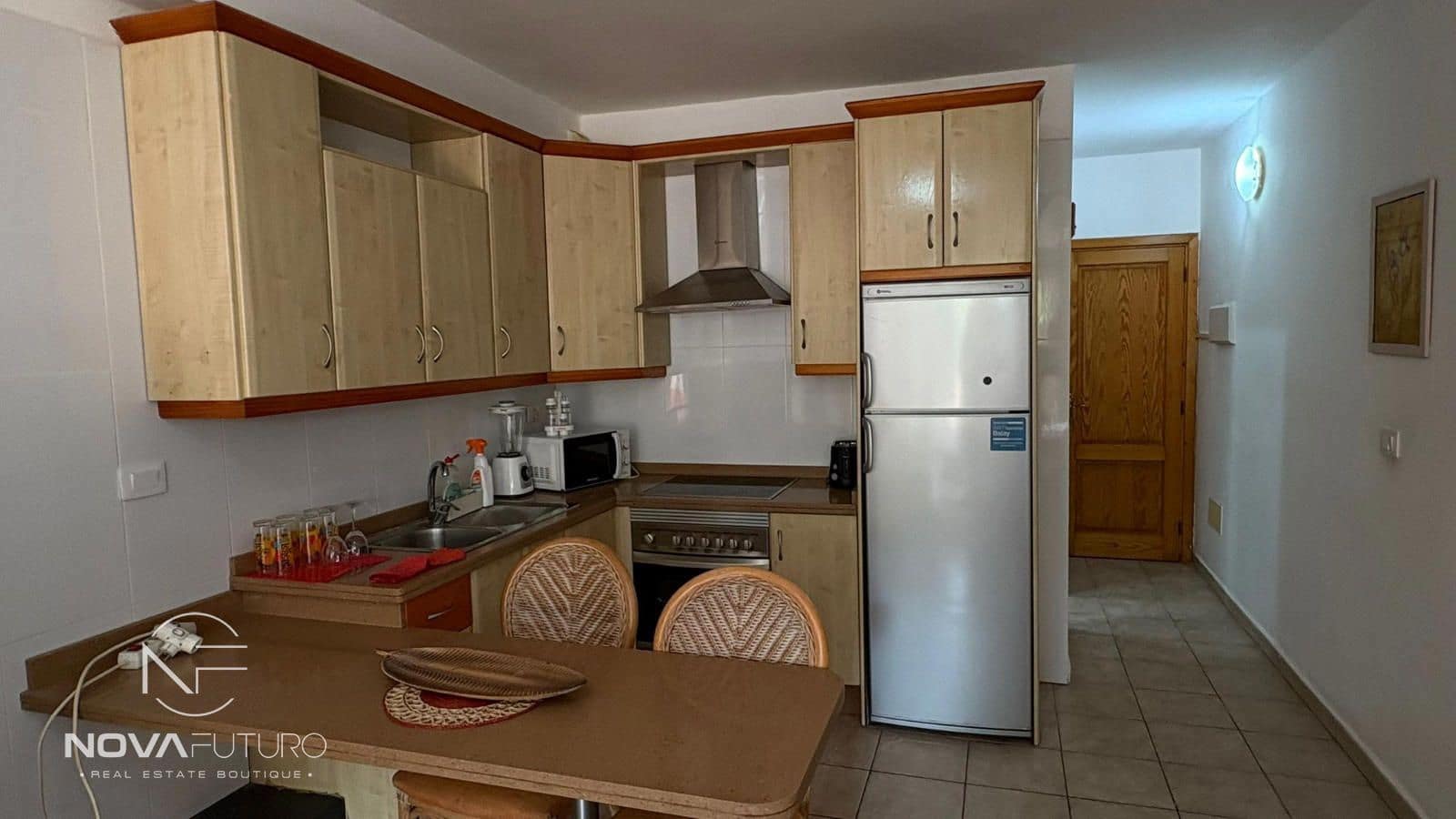 Flat for rent in Adeje - € 1,000 (Ref: 9734185)