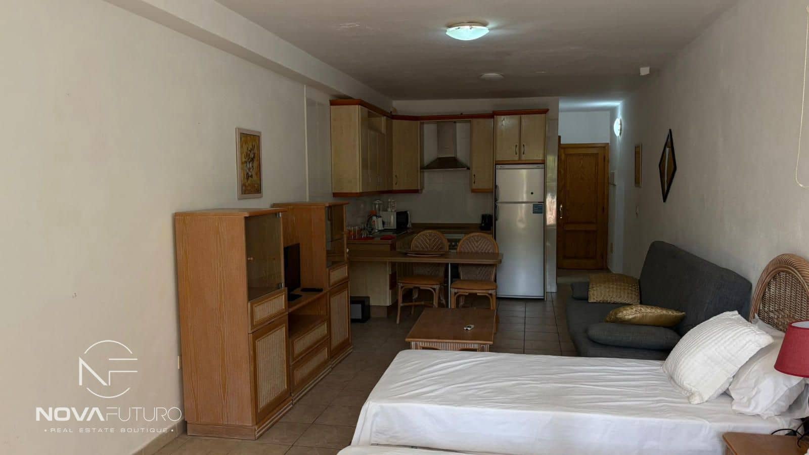 Flat for rent in Adeje - € 1,000 (Ref: 9734185)