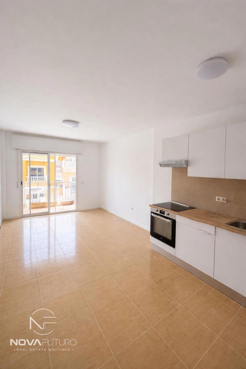 2 chambre Penthouse à vendre à San Isidro de Abona - 185 000 € (Ref: 9805433)