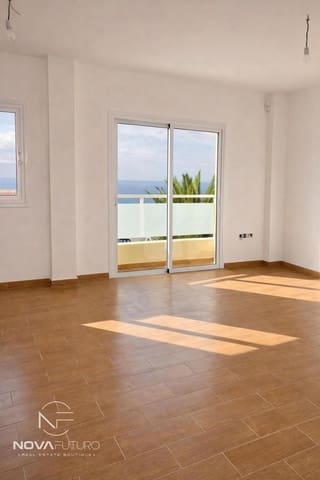 4 soveværelse Villa til salg i Guía de Isora med swimmingpool garage - € 355.000 (Ref: 9805434)