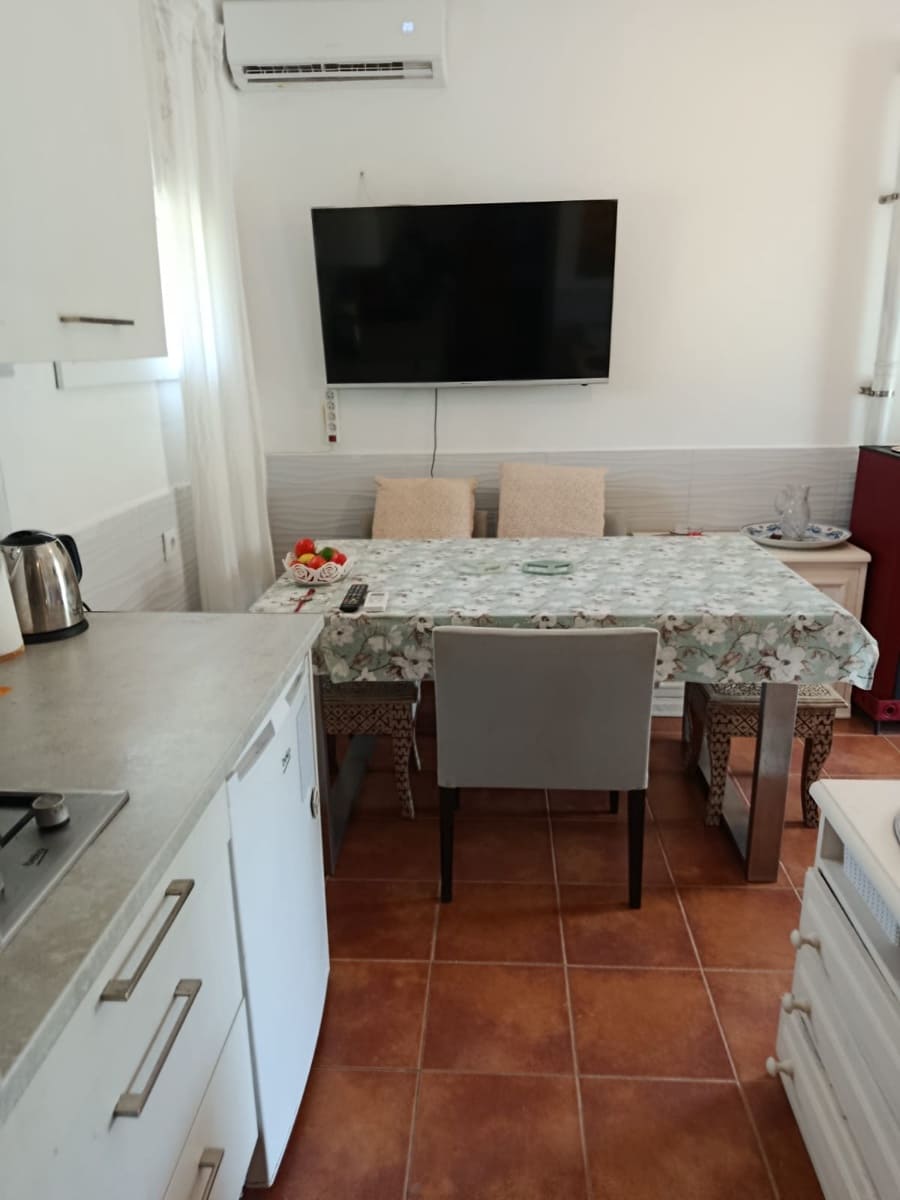 Finca/Herregård til leie i Colmenar - € 750 (Ref: 10054412)