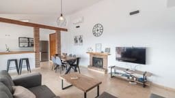 Finca/Herregård til leie i Sayalonga med svømmebasseng - € 1 400 (Ref: 10054416)