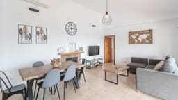 Finca/Herregård til leie i Sayalonga med svømmebasseng - € 1 400 (Ref: 10054416)