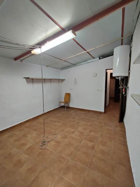 Finca/Herregård til leie i Riogordo med svømmebasseng garasje - € 1 100 (Ref: 10054417)