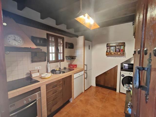 Finca/Herregård til leie i Riogordo med svømmebasseng garasje - € 1 100 (Ref: 10054417)