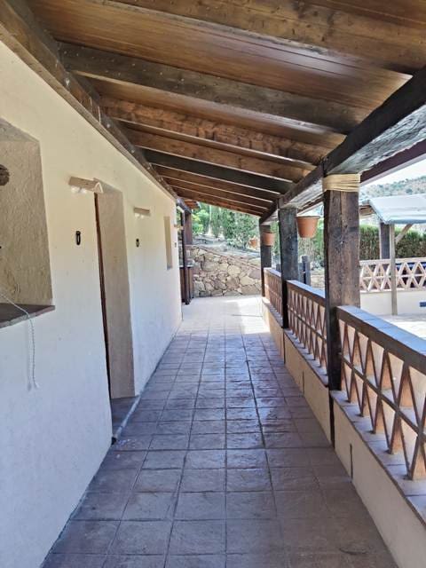 Finca/Herregård til leie i Riogordo med svømmebasseng garasje - € 1 100 (Ref: 10054417)