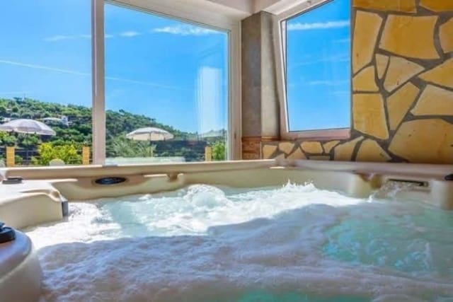 Quinta/Casa Rural para arrendar em Arenas com piscina - 1 500 € (Ref: 10054419)