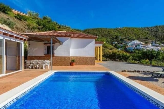 Quinta/Casa Rural para arrendar em Arenas com piscina - 1 500 € (Ref: 10054419)