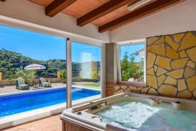 Quinta/Casa Rural para arrendar em Arenas com piscina - 1 500 € (Ref: 10054419)