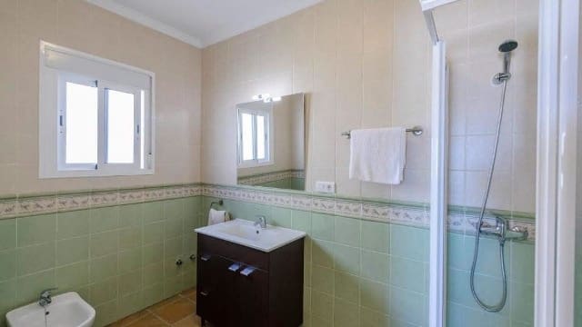Quinta/Casa Rural para arrendar em Arenas com piscina - 1 500 € (Ref: 10054419)