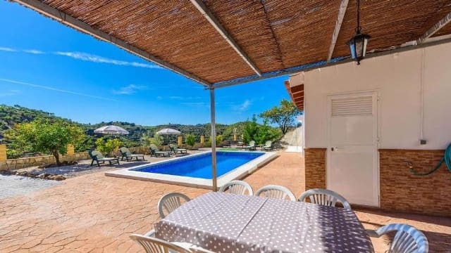 Quinta/Casa Rural para arrendar em Arenas com piscina - 1 500 € (Ref: 10054419)