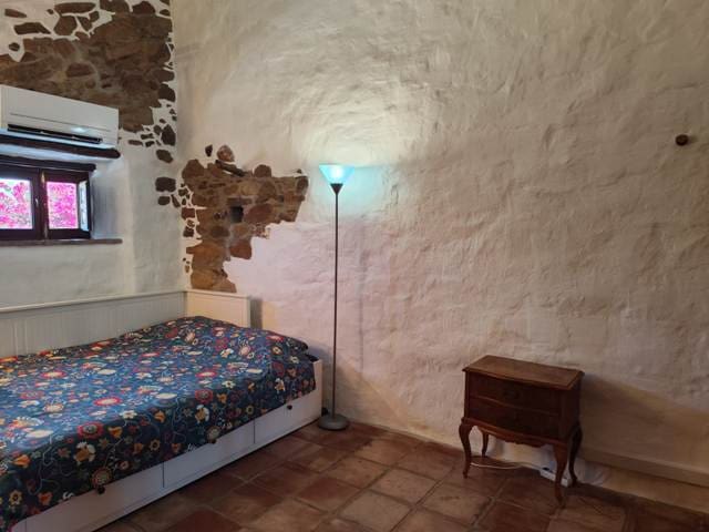 Finca/Herregård til leie i Riogordo - € 950 (Ref: 10054428)