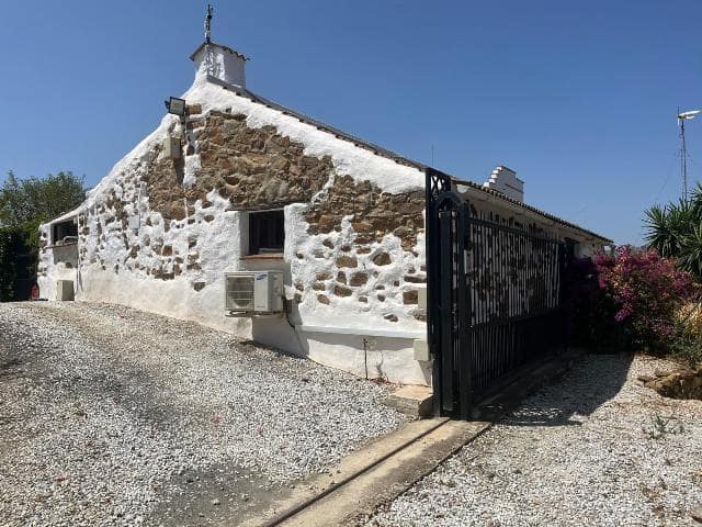 Finca/Herregård til leie i Riogordo - € 950 (Ref: 10054428)