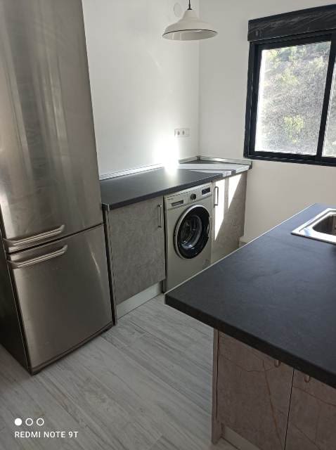 Finca/Herregård til leie i Velez-Malaga - € 1 200 (Ref: 10054434)