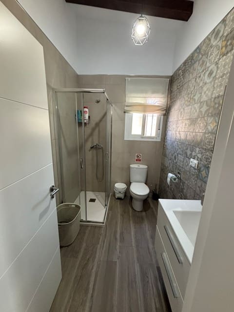 Finka/Dom wiejski do wynajęcia w Arenas z basenem - 1 500 € (Ref: 10097429)