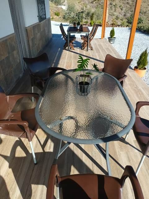 Finka/Dom wiejski do wynajęcia w Arenas z basenem - 1 500 € (Ref: 10097429)