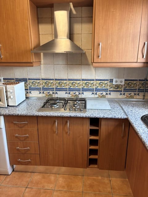 Finka/Dom wiejski do wynajęcia w Colmenar z basenem garażem - 1 500 € (Ref: 10097430)