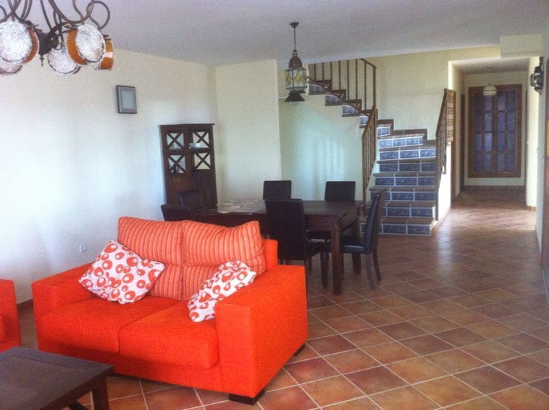 Finca/Maison de Campagne à louer à Triana - 2 600 € (Ref: 8868533)