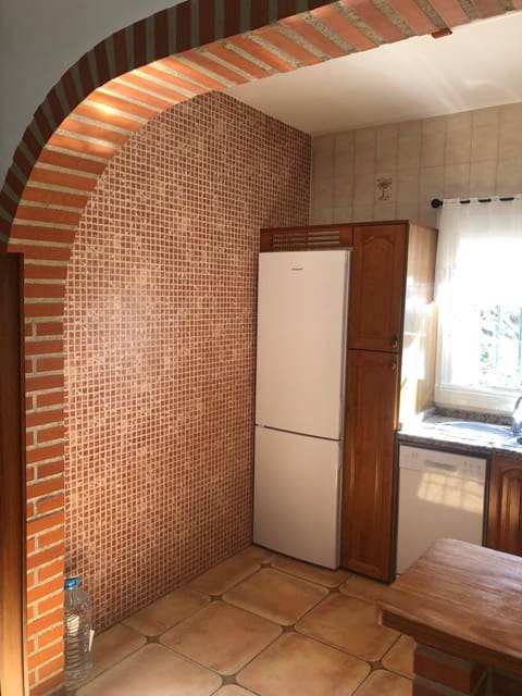 3 bedroom Finca/Country House for rent in Torrox with pool - € 1,350 (Ref: 9549818)