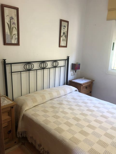 3 bedroom Finca/Country House for rent in Torrox with pool - € 1,350 (Ref: 9549818)