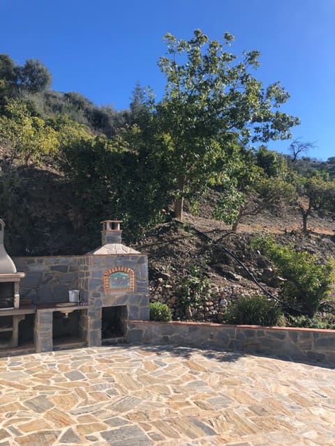 3 bedroom Finca/Country House for rent in Torrox with pool - € 1,350 (Ref: 9549818)