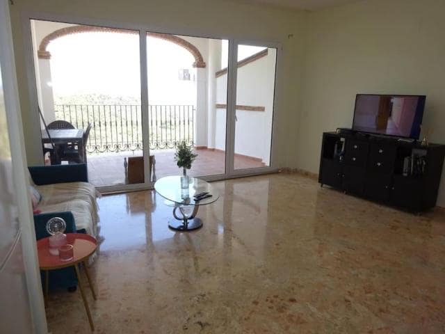 Apartment for rent in Alcaucin - € 750 (Ref: 9550359)