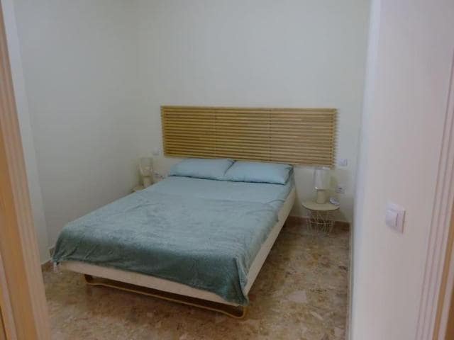 Apartment for rent in Alcaucín - € 750 (Ref: 9550359)