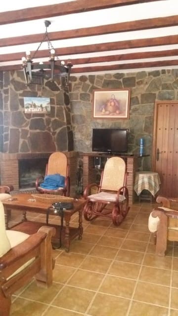 Finca/Maison de Campagne à louer à Colmenar - 1 600 € (Ref: 9550428)