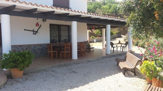 Finca/Maison de Campagne à louer à Colmenar - 1 600 € (Ref: 9550428)