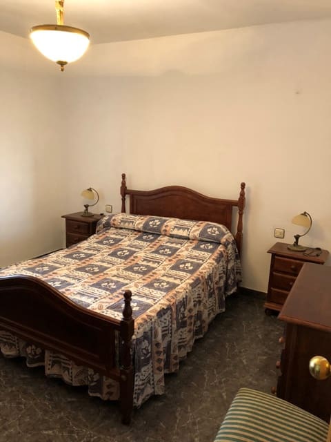 Apartment for rent in Los Romanes - € 575 (Ref: 9550431)