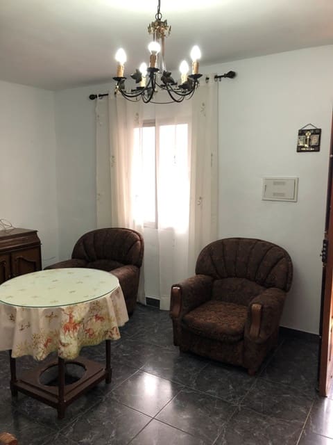 Apartment for rent in Los Romanes - € 575 (Ref: 9550431)