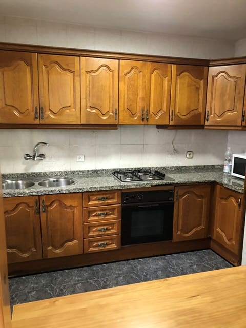 Apartment for rent in Los Romanes - € 575 (Ref: 9550431)