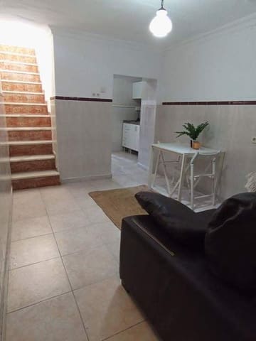 Casa da affittare in Vélez-Málaga - 750 € (Rif: 9550432)