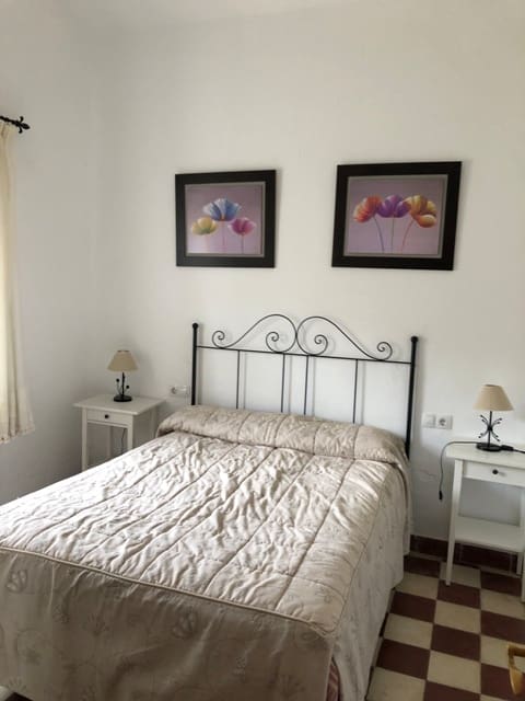 Finca/Hus på landet att hyra i Riogordo - 1 400 € (Ref: 9585215)