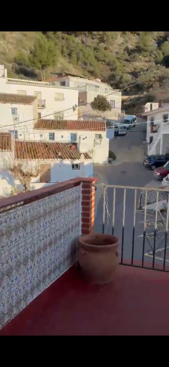 Casa da affittare in Alcaucin - 690 € (Rif: 9610055)