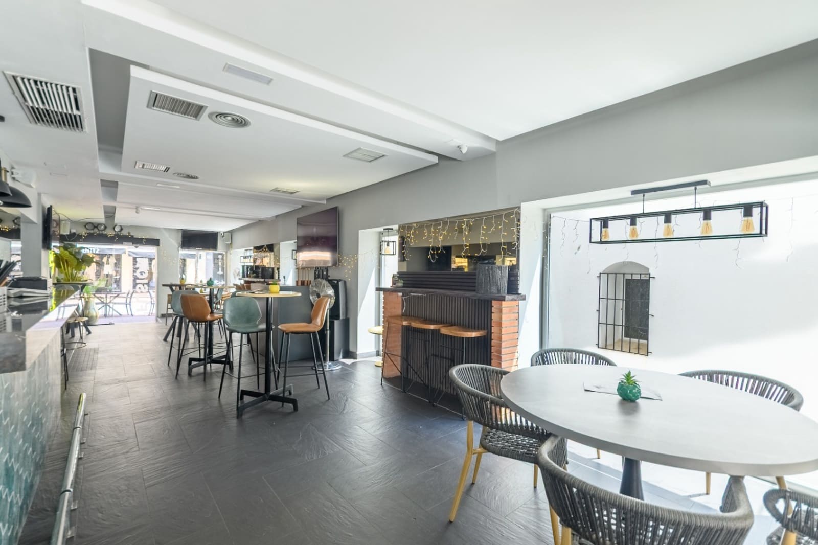 Restauracja lub bar na sprzedaż w Moraira - 140 000 € (Ref: 10002392)