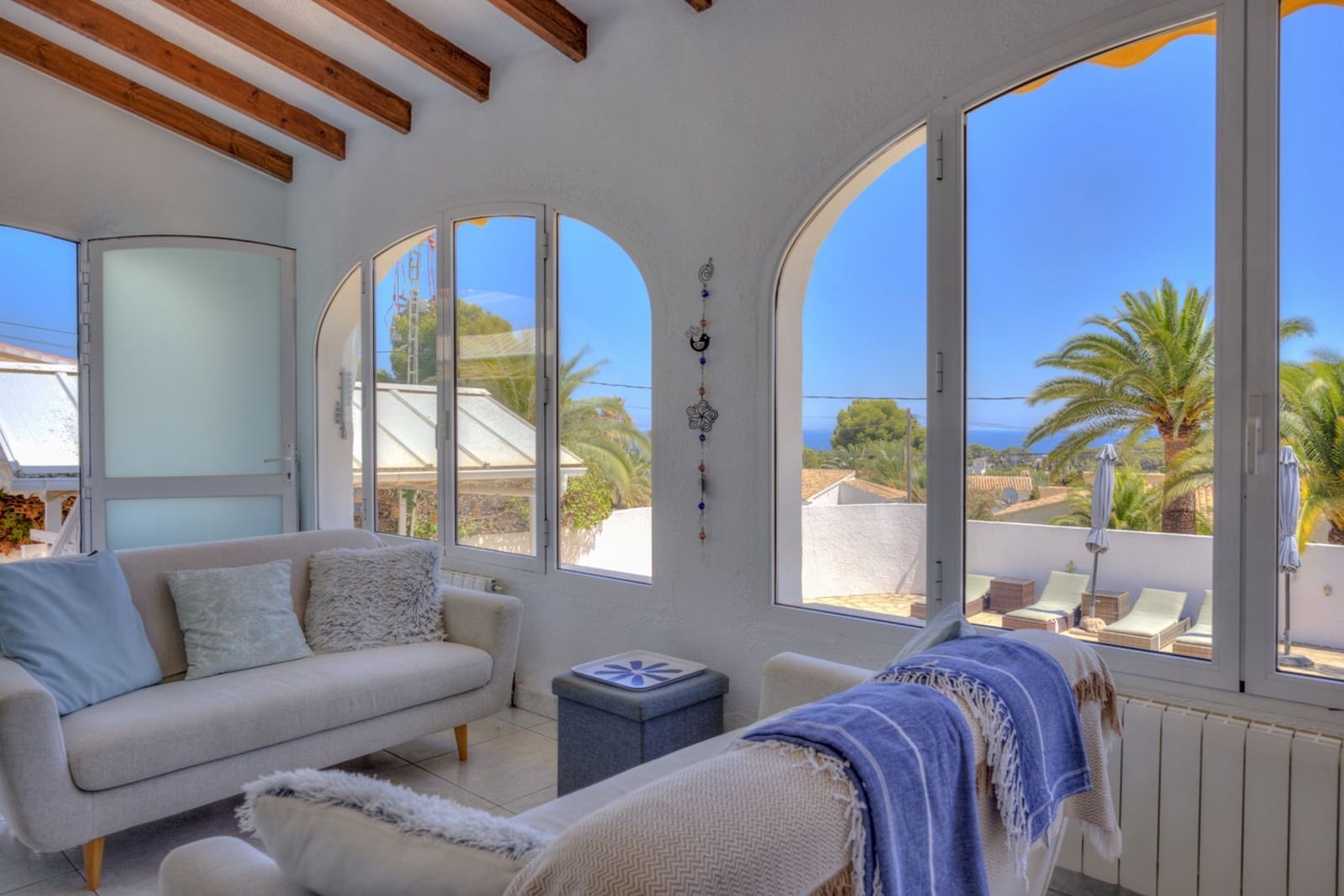 3 Zimmer Villa zu verkaufen in Moraira mit Pool - 915.000 € (Ref: 10009522)