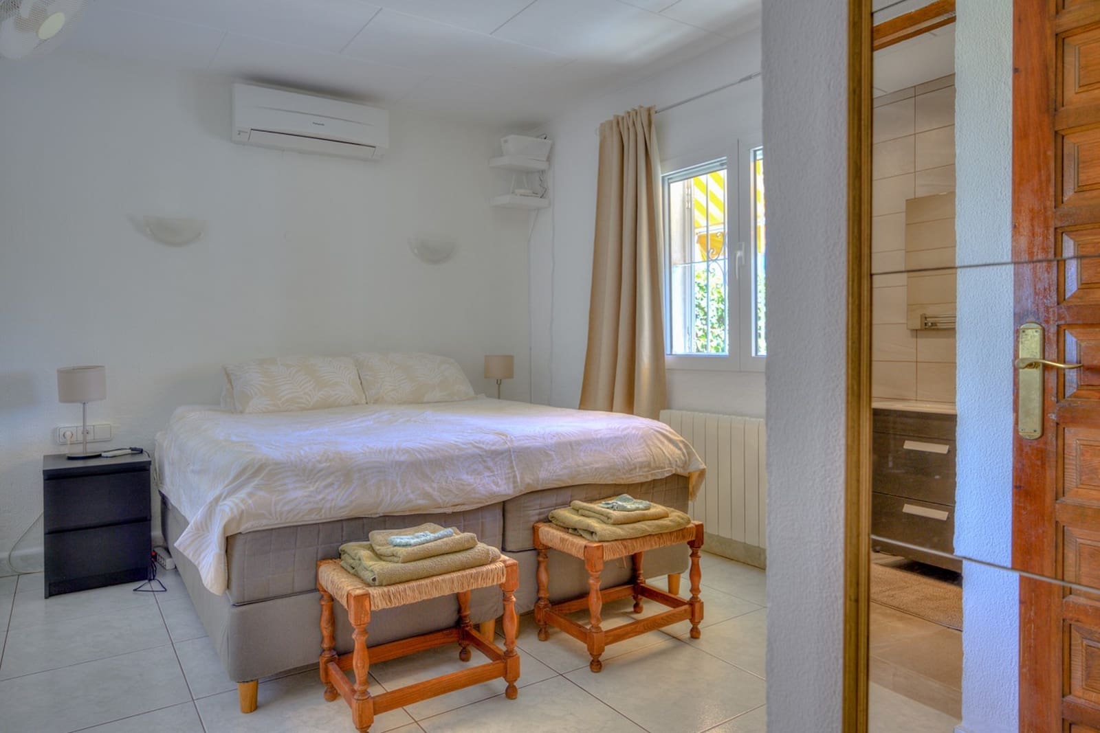 3 Zimmer Villa zu verkaufen in Moraira mit Pool - 915.000 € (Ref: 10009522)