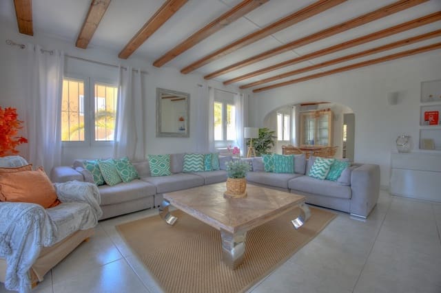 3 Zimmer Villa zu verkaufen in Moraira, Teulada-Moraira mit Pool - 915.000 € (Ref: 10009522)